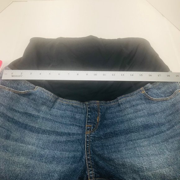 Isabel Maternity Women's Size 12 Crossover Panel Bermuda Blue Denim Short New - Picture 7 of 16